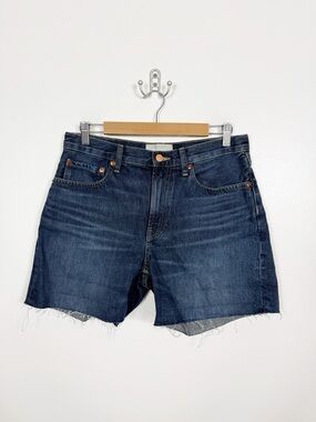 Everlane the denim organic cotton dark wash short size 28